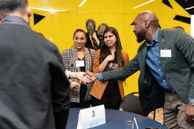 Alumni Networking with handshake